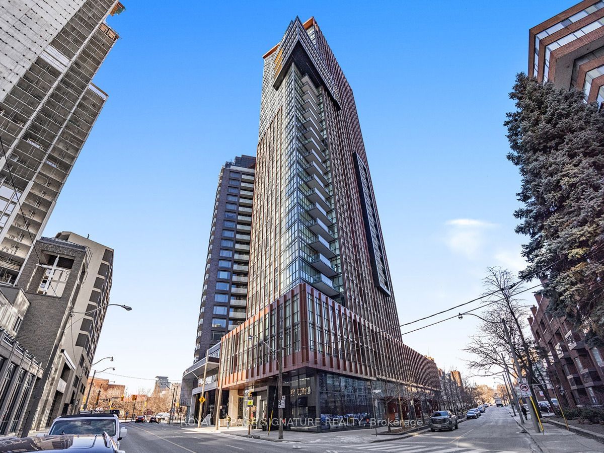 Condo sold at 1704-32 Davenport Road, Toronto, Annex, M5R 0B5 - MLS: C11946702