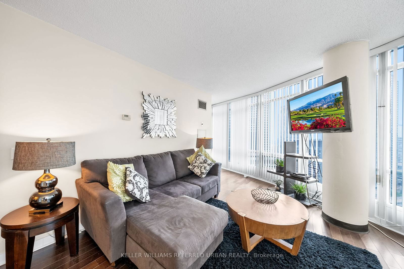 Condo for lease at 2803-373 Front Street, Toronto, Waterfront Communities C1, M5V 3R7 - MLS: C11946756