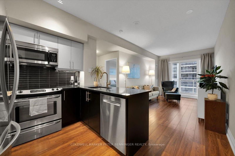 home for sale on 1306-83 Redpath Avenue