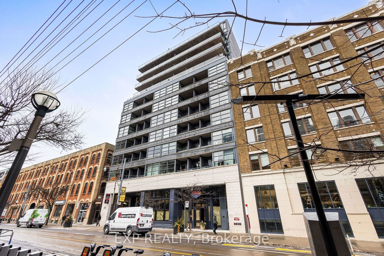 Condo sold at 611-478 King Street, Toronto, Waterfront Communities C1, M5V 0A8 - MLS: C11946973