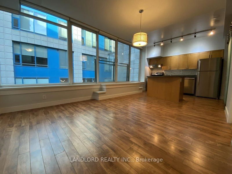 home for lease on 608-50 Camden Street