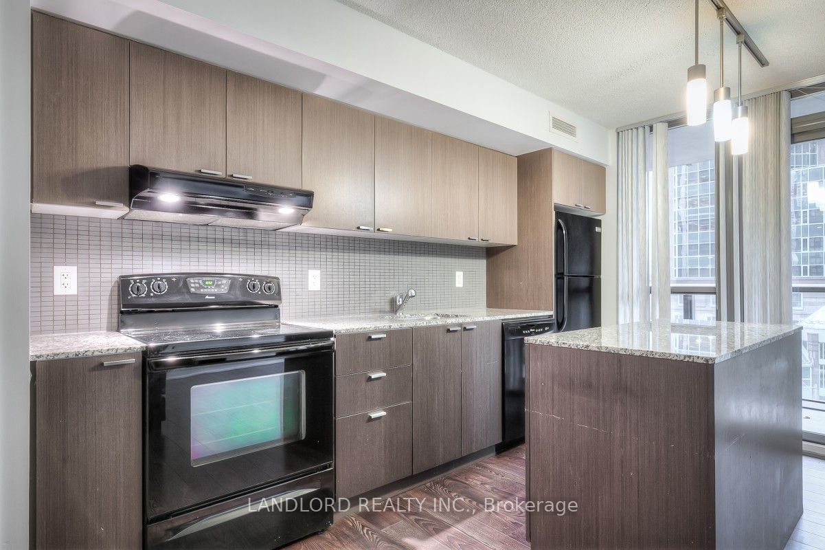 Condo for lease at 611-110 Charles Street, Toronto, Church-Yonge Corridor, M4Y 1T5 - MLS: C11947184