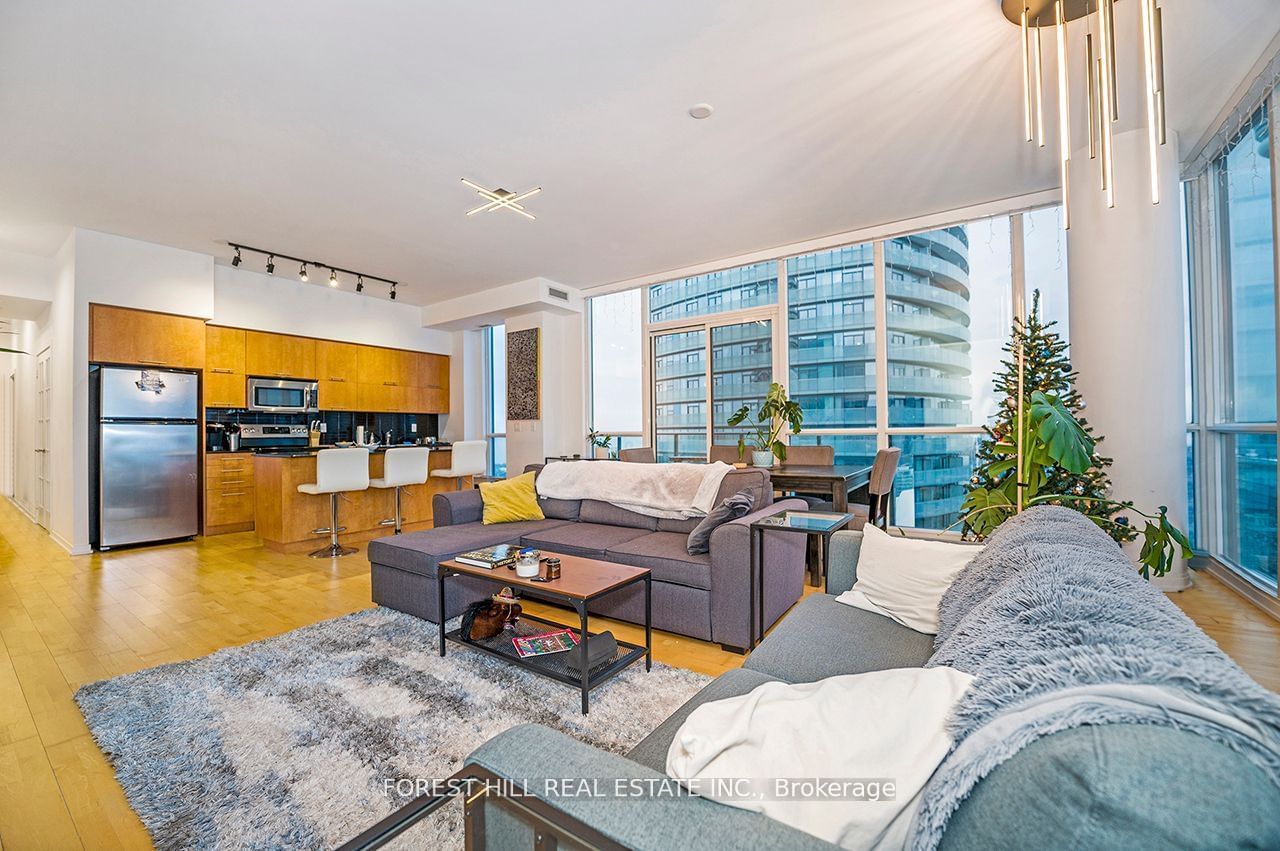 Condo for sale at PH 5001-55 Bremner Boulevard, Toronto, Waterfront Communities C1, M5J 0A6 - MLS: C11947527