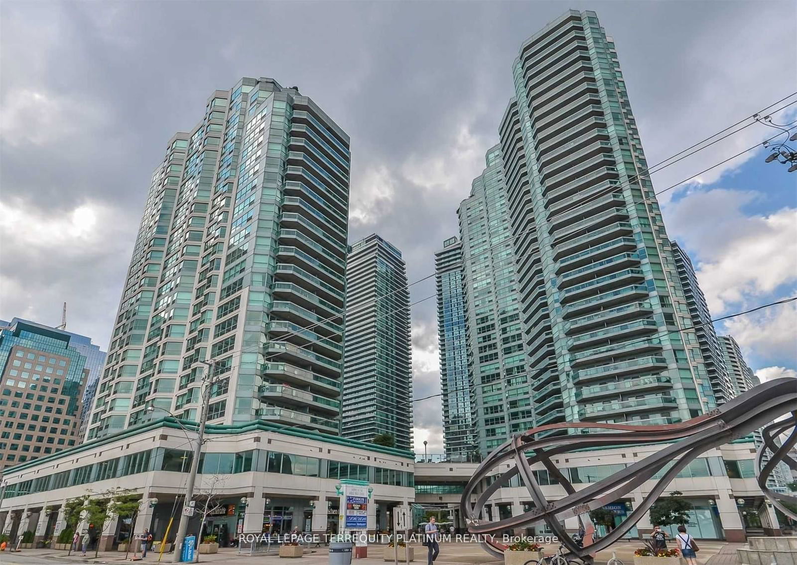 Condo leased at 1008-10 Yonge Street, Toronto, Waterfront Communities C1, M5E 1R4 - MLS: C11948090