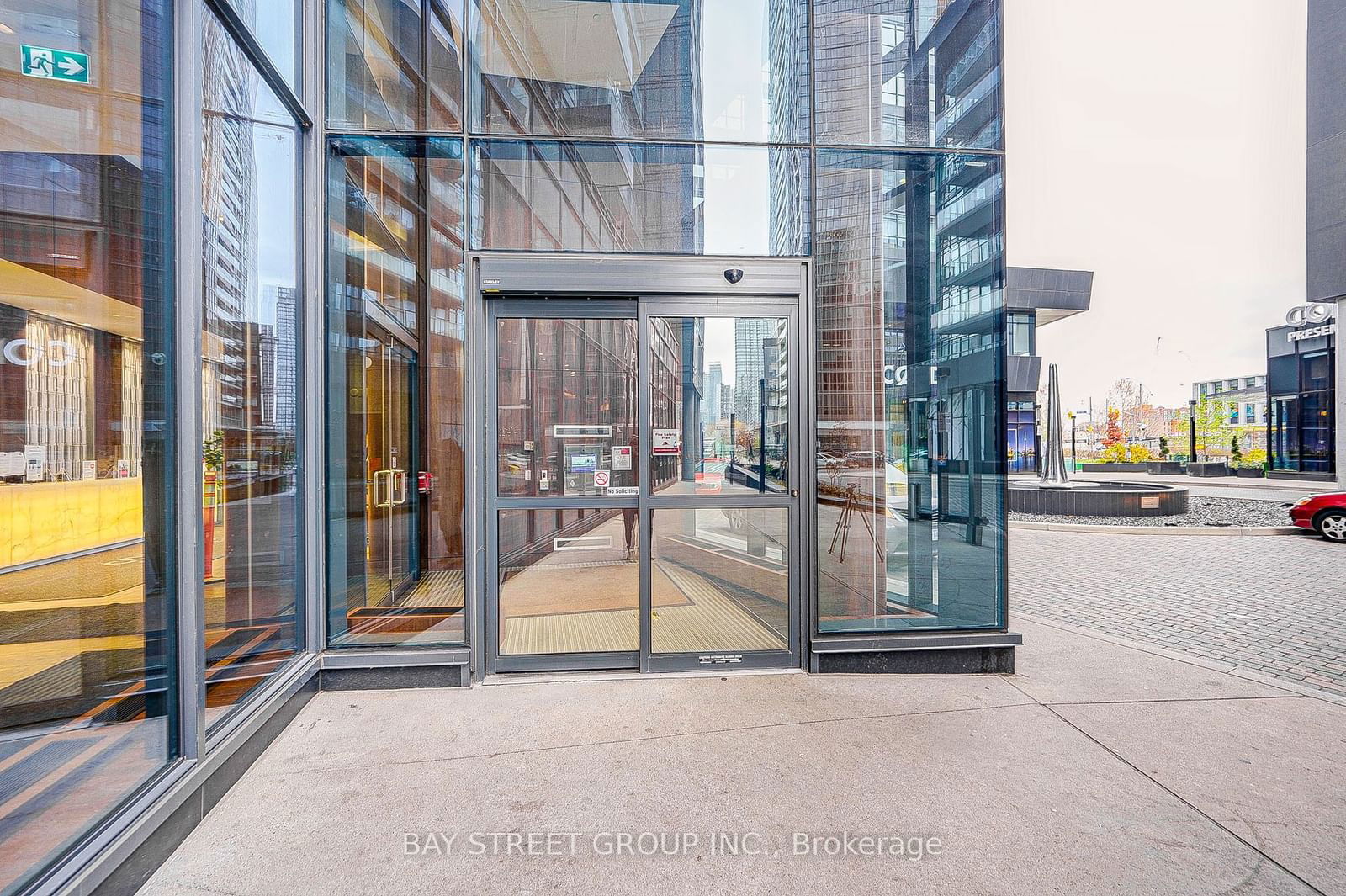 Condo leased at 1612-70 Queens Wharf Road, Toronto, Waterfront Communities C1, M5V 0J2 - MLS: C11948480