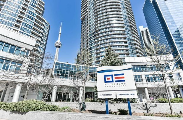 Condo for lease at 2012-208 Queens Quay, Toronto, Waterfront Communities C1, M5J 2Y5 - MLS: C11948723