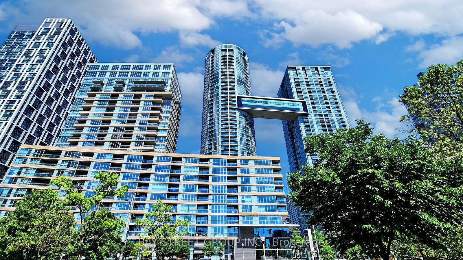 Condo for sale at 1201-21 Iceboat Terrace, Toronto, Waterfront Communities C1, M5V 4A9 - MLS: C11948872