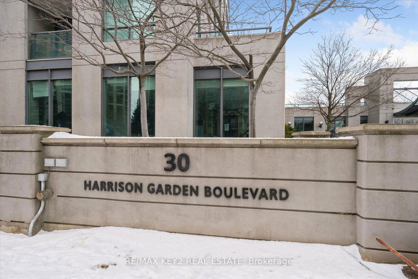 Condo for sale at 206-30 Harrison Garden Boulevard, Toronto, Willowdale East, M2N 7A9 - MLS: C11948986