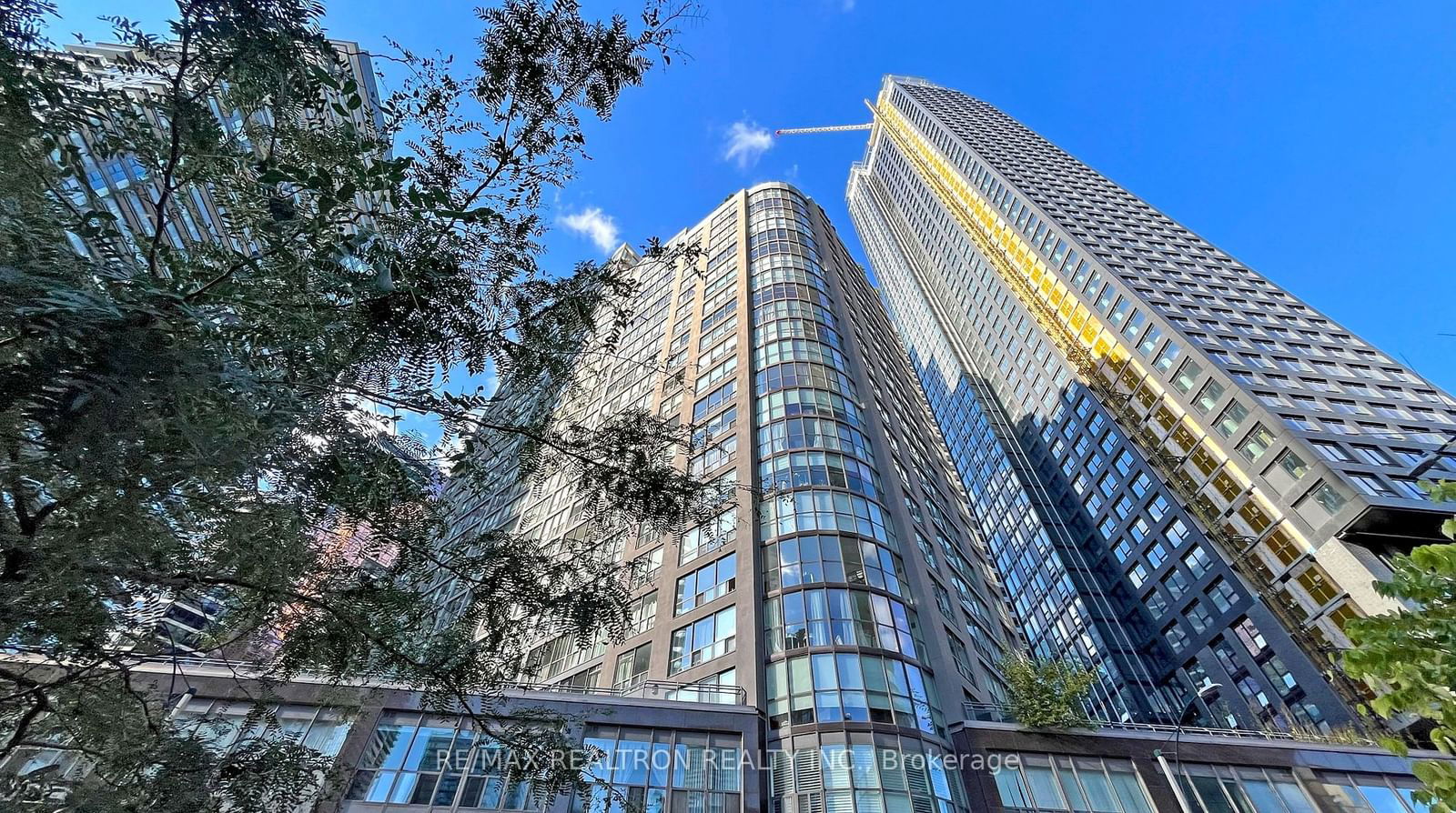 Condo for sale at 1902-24 Wellesley Street, Toronto, Bay Street Corridor, M4Y 2X8 - MLS: C11949083