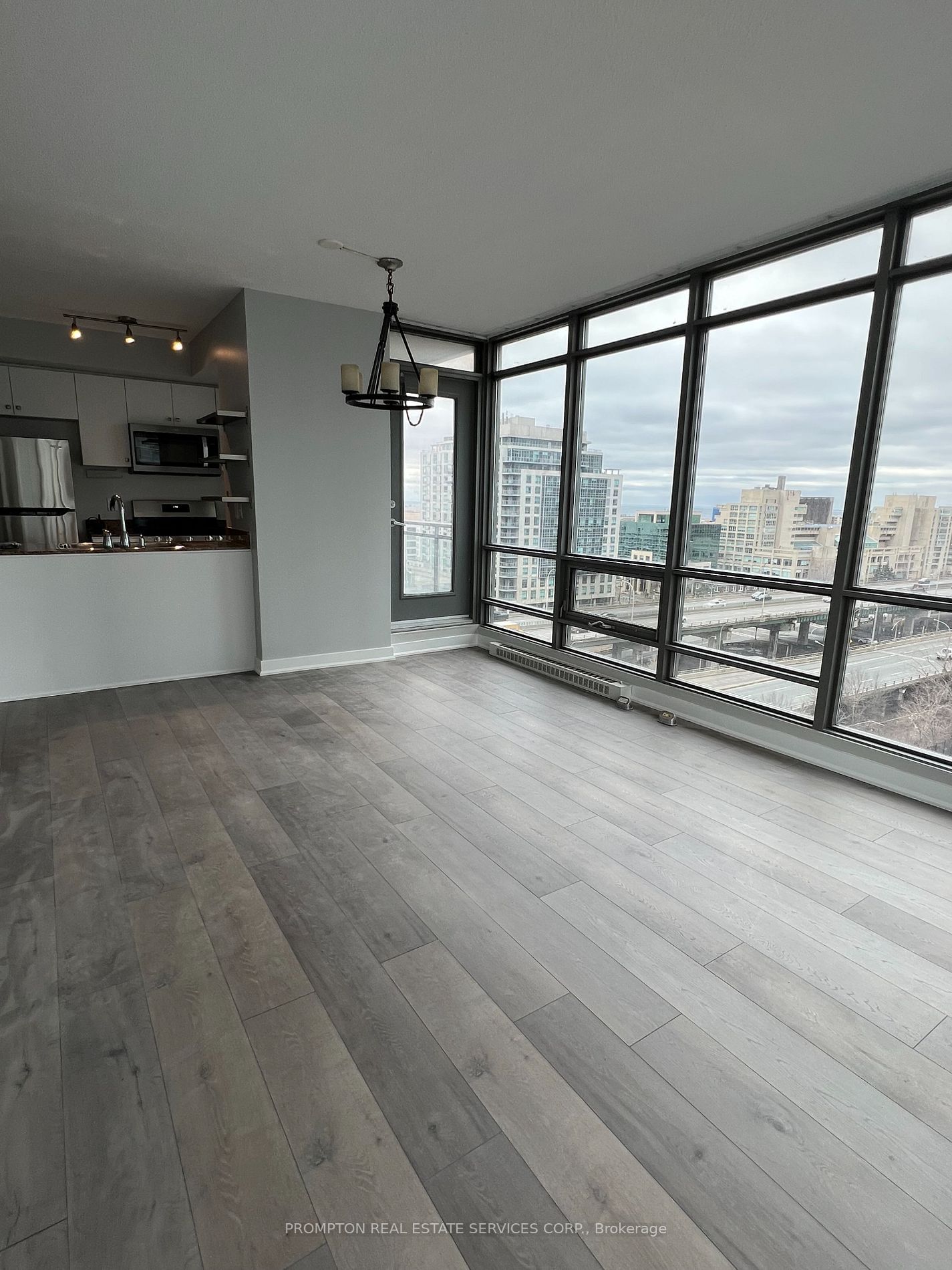 Condo leased at 1107-5 Mariner Terrace, Toronto, Waterfront Communities C1, M5V 3V6 - MLS: C11949609