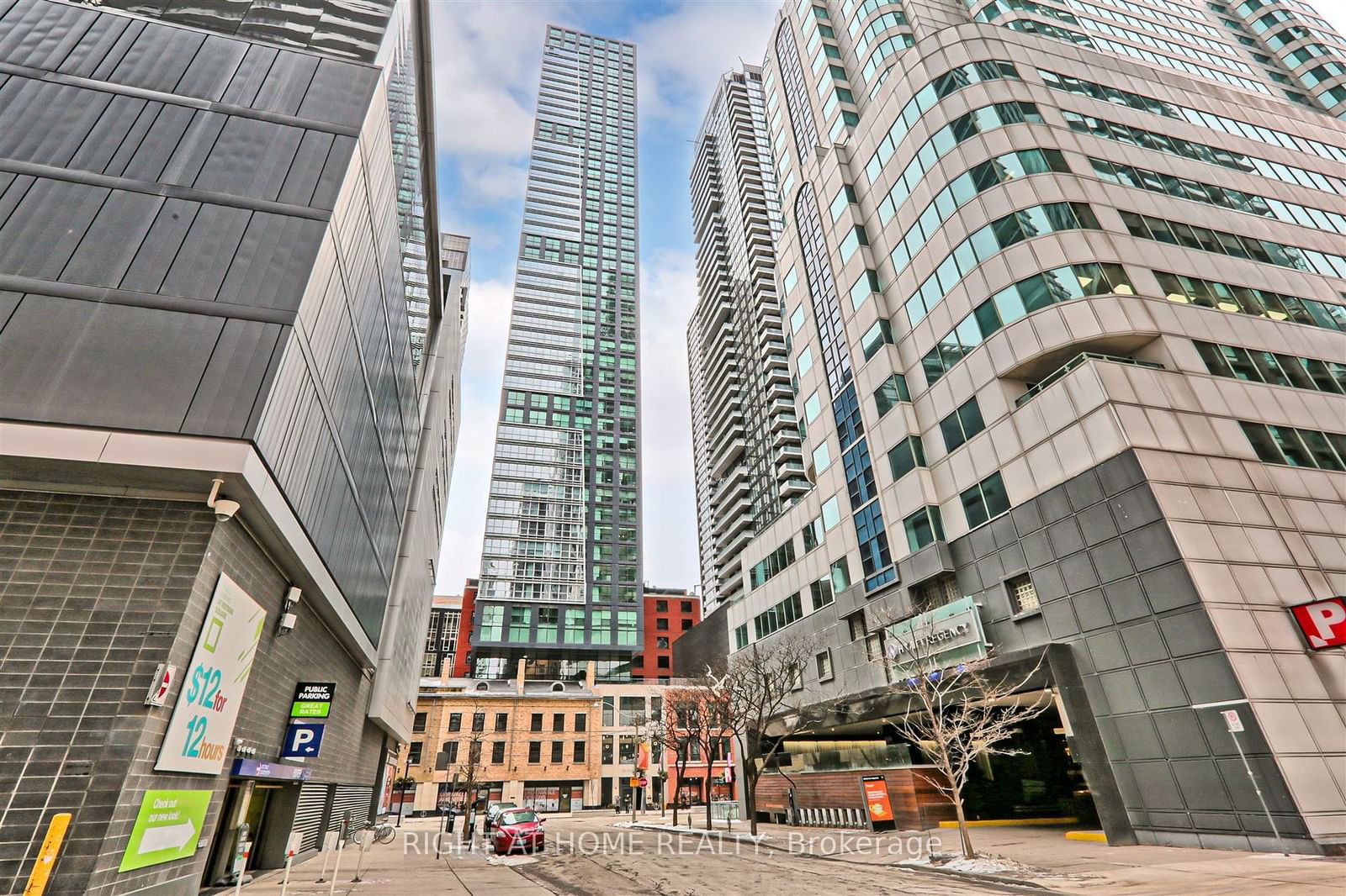 Condo for sale at 1307-327 King Street, Toronto, Waterfront Communities C1, M5V 0W7 - MLS: C11949961