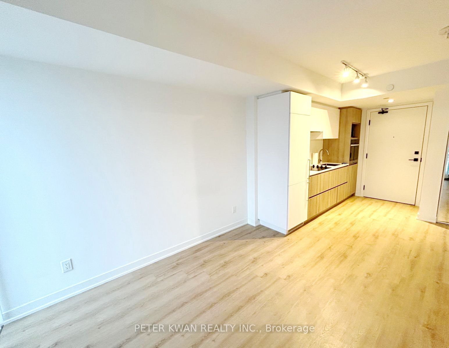 Condo for sale at 601-319 Jarvis Street, Toronto, Church-Yonge Corridor, M5B 0C8 - MLS: C11949973