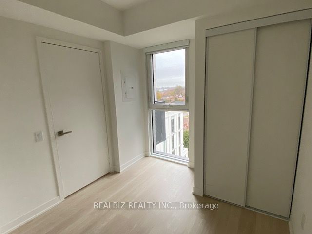 Condo for lease at 738-500 Wilson Avenue, Toronto, Clanton Park, M3H 0E5 - MLS: C11950237