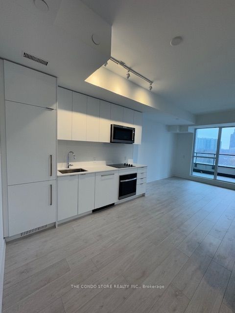 Condo for lease at 616-181 Sheppard Avenue, Toronto, Willowdale East, M2N 3A6 - MLS: C11950396