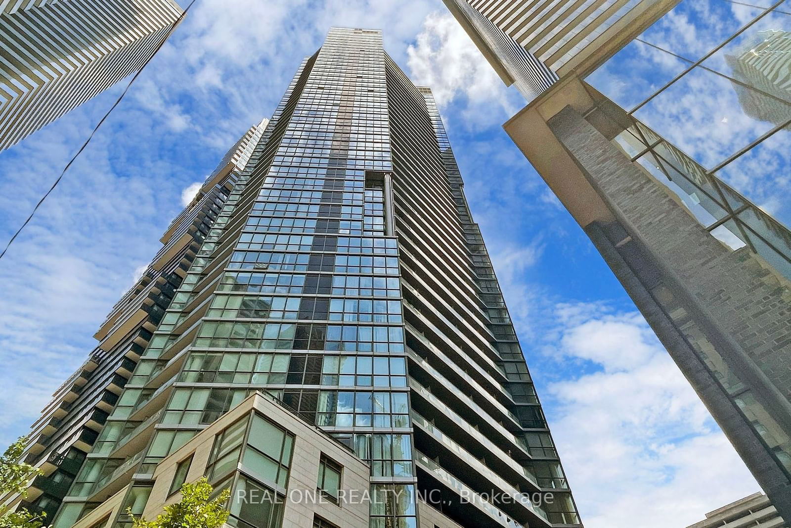 Condo for sale at 1602-45 Charles Street, Toronto, Church-Yonge Corridor, M4Y 0B8 - MLS: C11950457