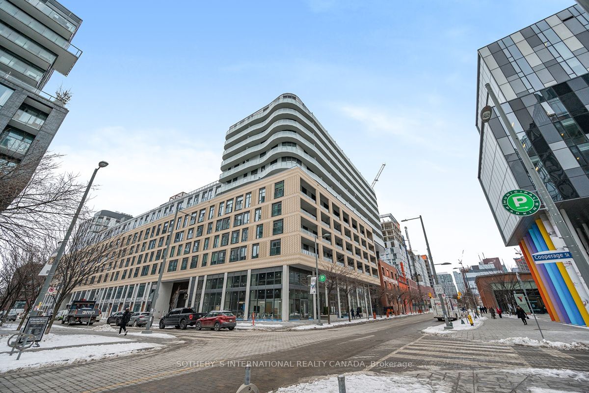 Condo leased at 702-425 Front Street, Toronto, Waterfront Communities C8, M5A 0X2 - MLS: C11950636