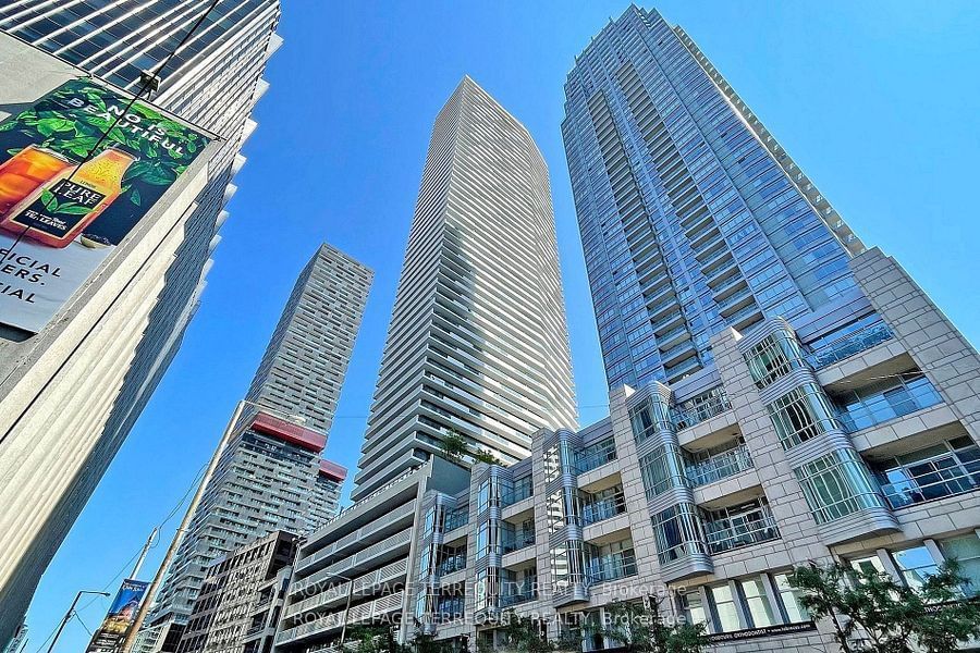 Condo for lease at 4203-2221 Yonge Street, Toronto, Mount Pleasant West, M4S 0B8 - MLS: C11950733