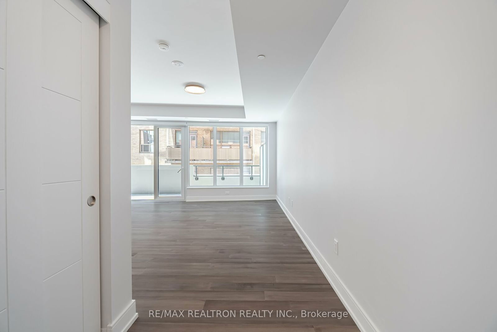 Condo for lease at 703-2525 Bathurst Street, Toronto, Forest Hill North, M6B 2Y9 - MLS: C11950869