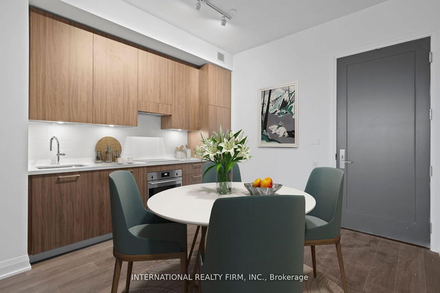 209 - 33 Frederick Todd Way