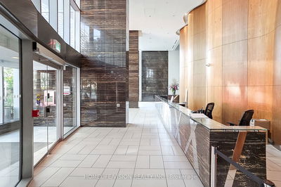 Unit 4806 — 21 Iceboat Terr, Toronto - Waterfront Communities C1 image-0-4