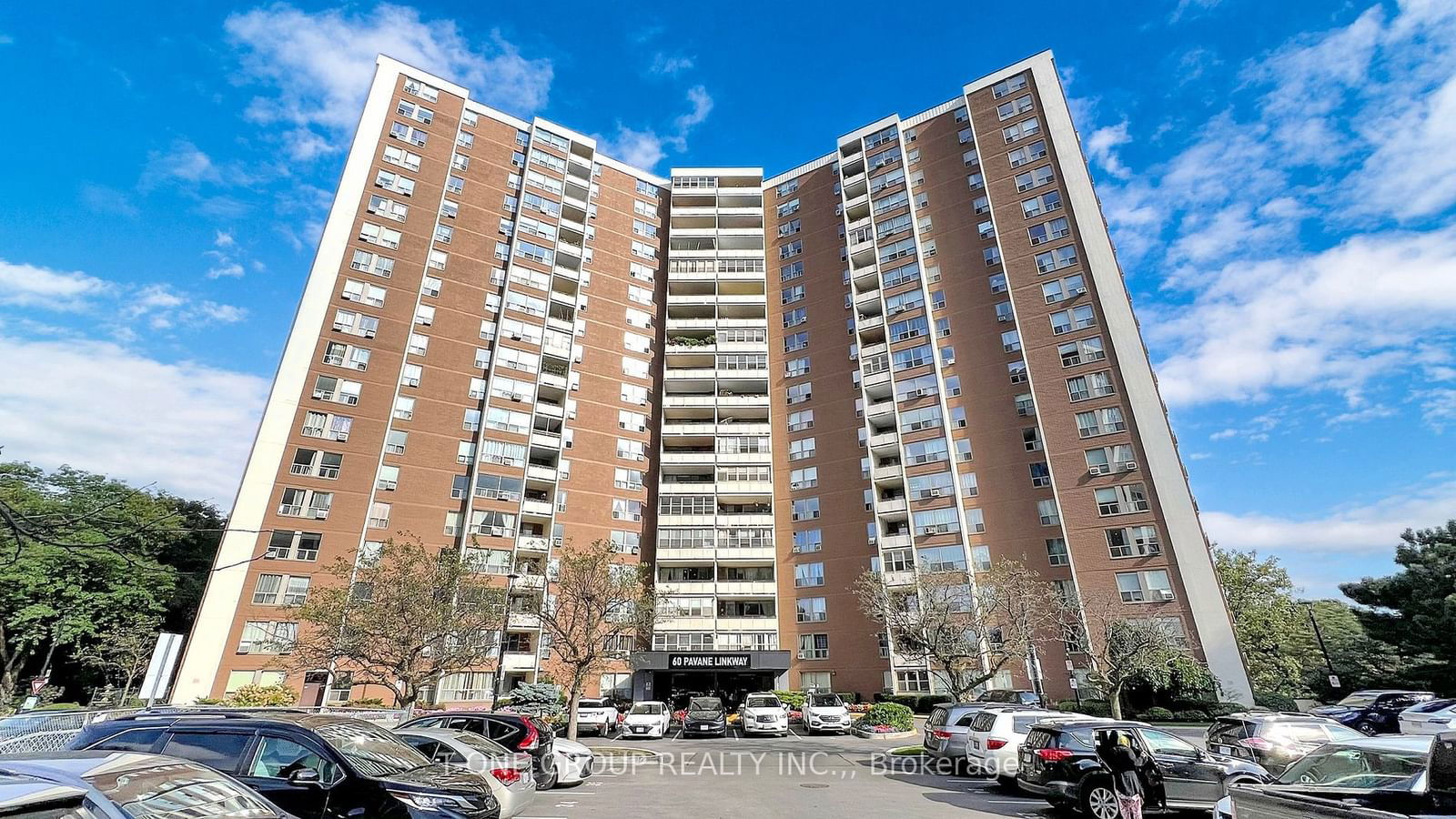 Building at 60 Pavane Linkway, Toronto, Flemingdon Park