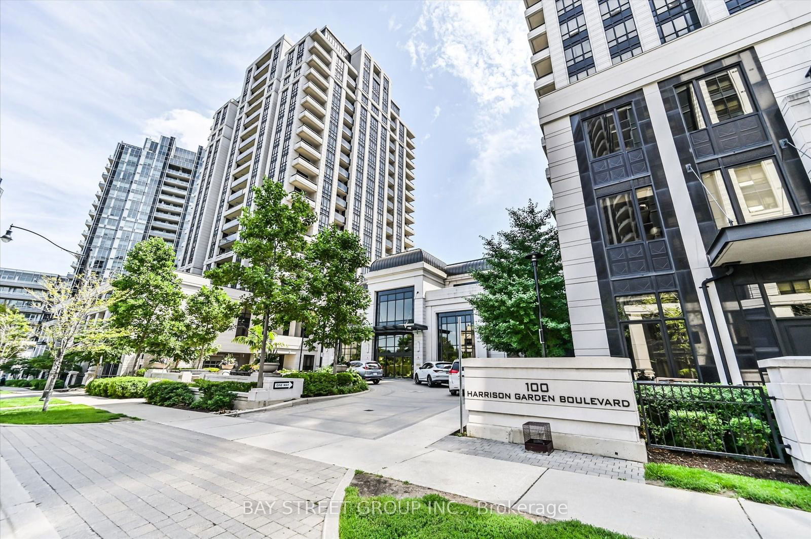 Condo for sale at 815-100 Harrison Garden Boulevard, Toronto, Willowdale East, M2M 0C2 - MLS: C11951335