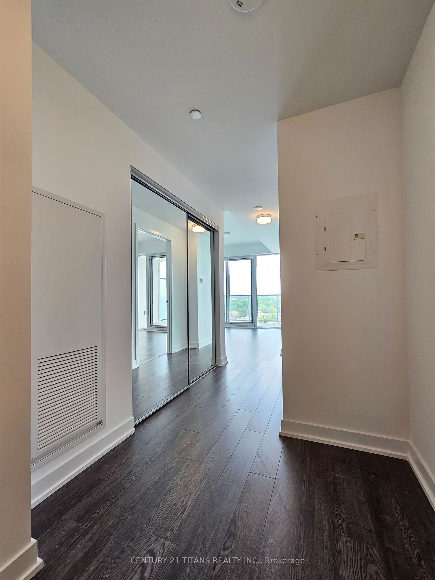 Condo for sale at 809-20 O'Neill Road, Toronto, Banbury-Don Mills, M3C 0R2 - MLS: C11951548