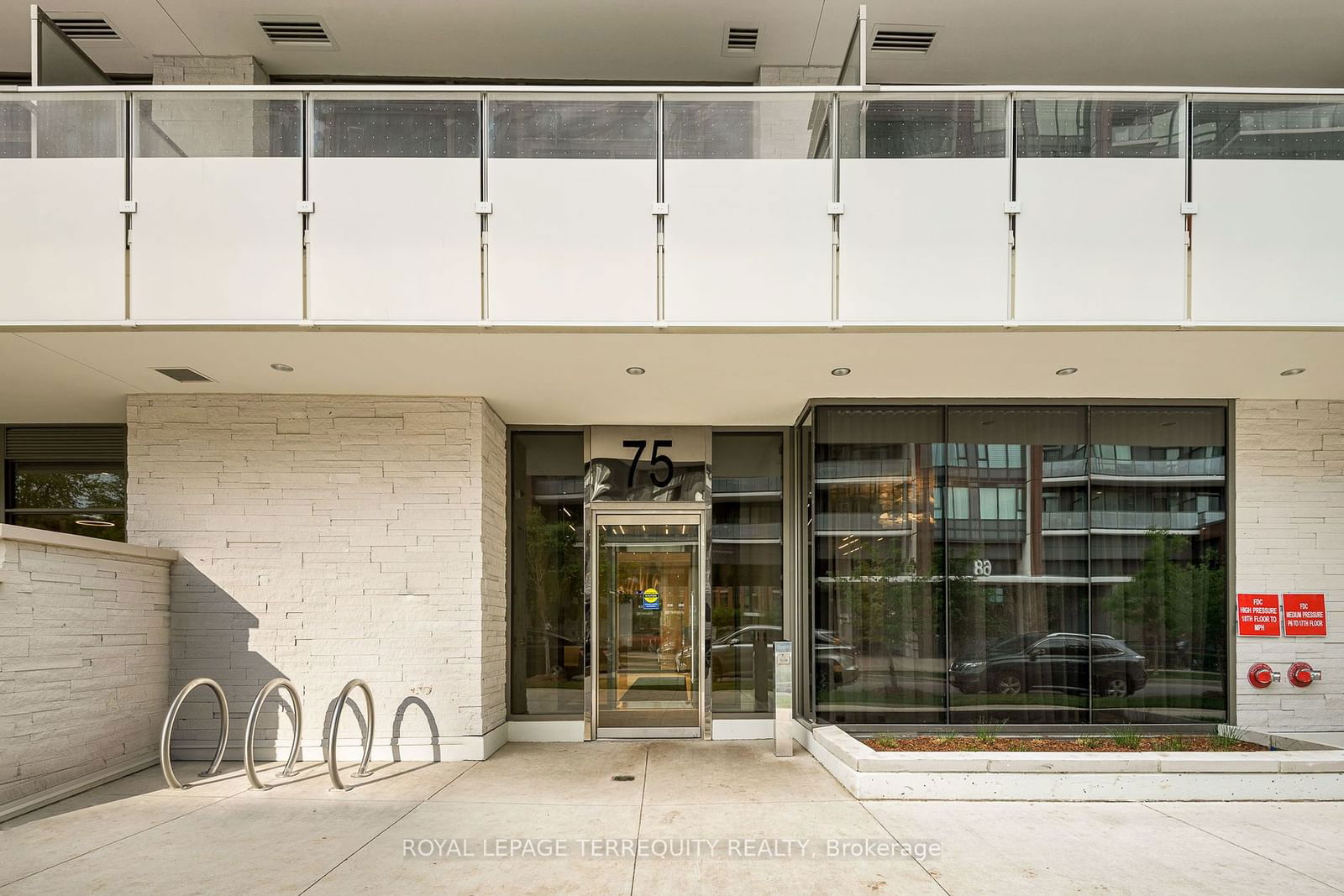 Condo for sale at 1702-75 Canterbury Place, Toronto, Willowdale West, M2N 0L2 - MLS: C11951621