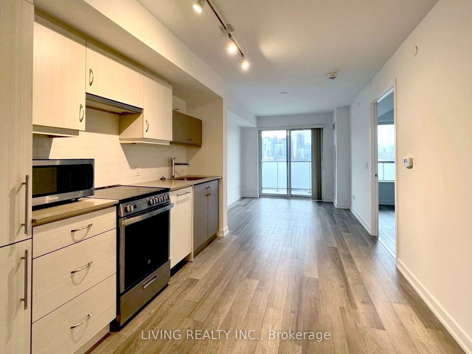 Condo for lease at 601-181 Huron Street, Toronto, Kensington-Chinatown, M5T 0C1 - MLS: C11951630