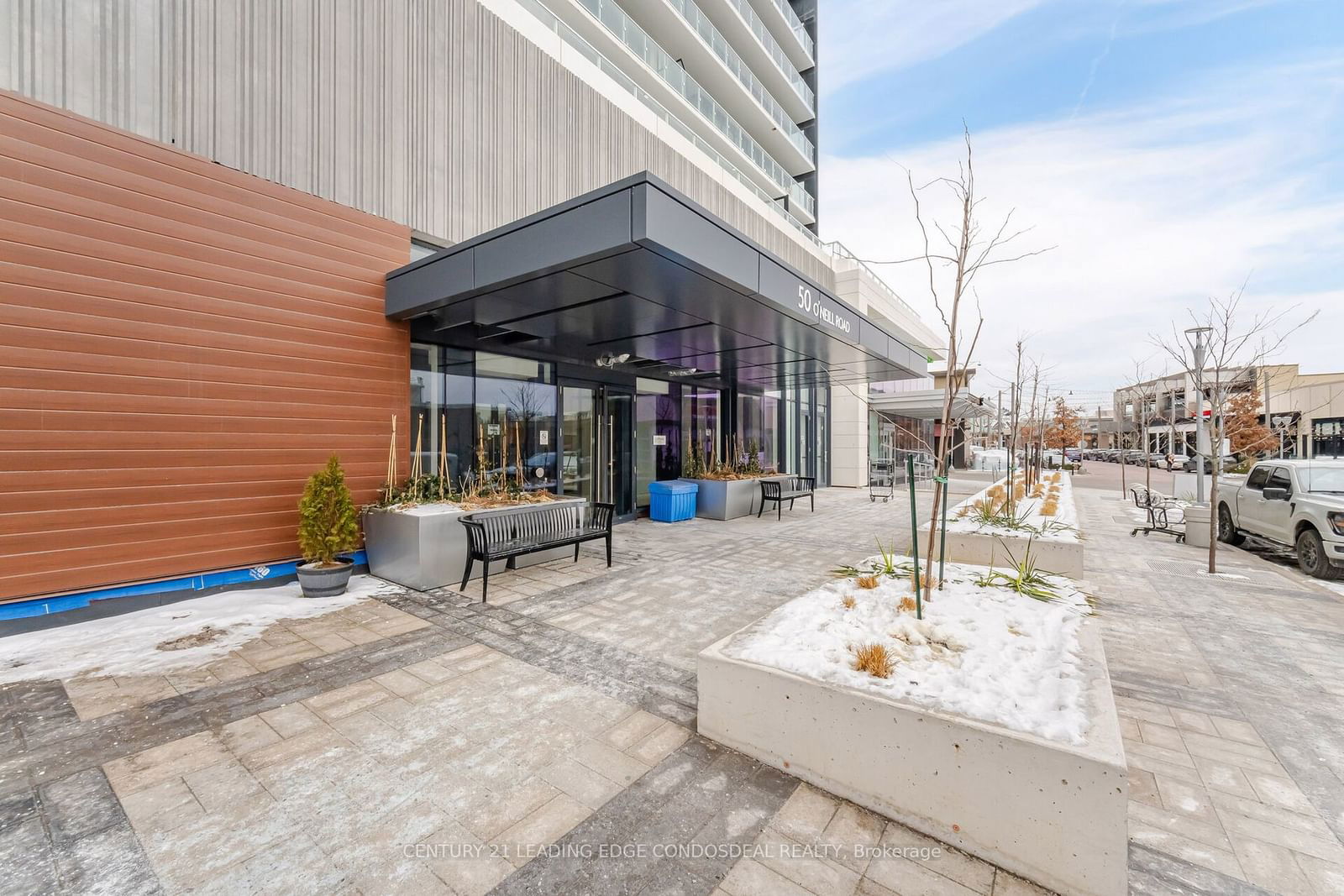 Condo for sale at 615-50 O'Neill Road, Toronto, Banbury-Don Mills, M3C 0H1 - MLS: C11951679