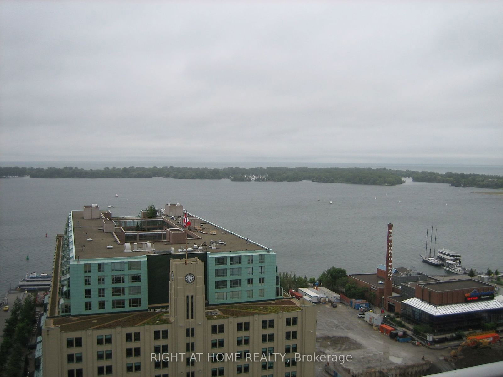 Condo for lease at 2408-8 York Street, Toronto, Waterfront Communities C1, M5J 2Y2 - MLS: C11951908