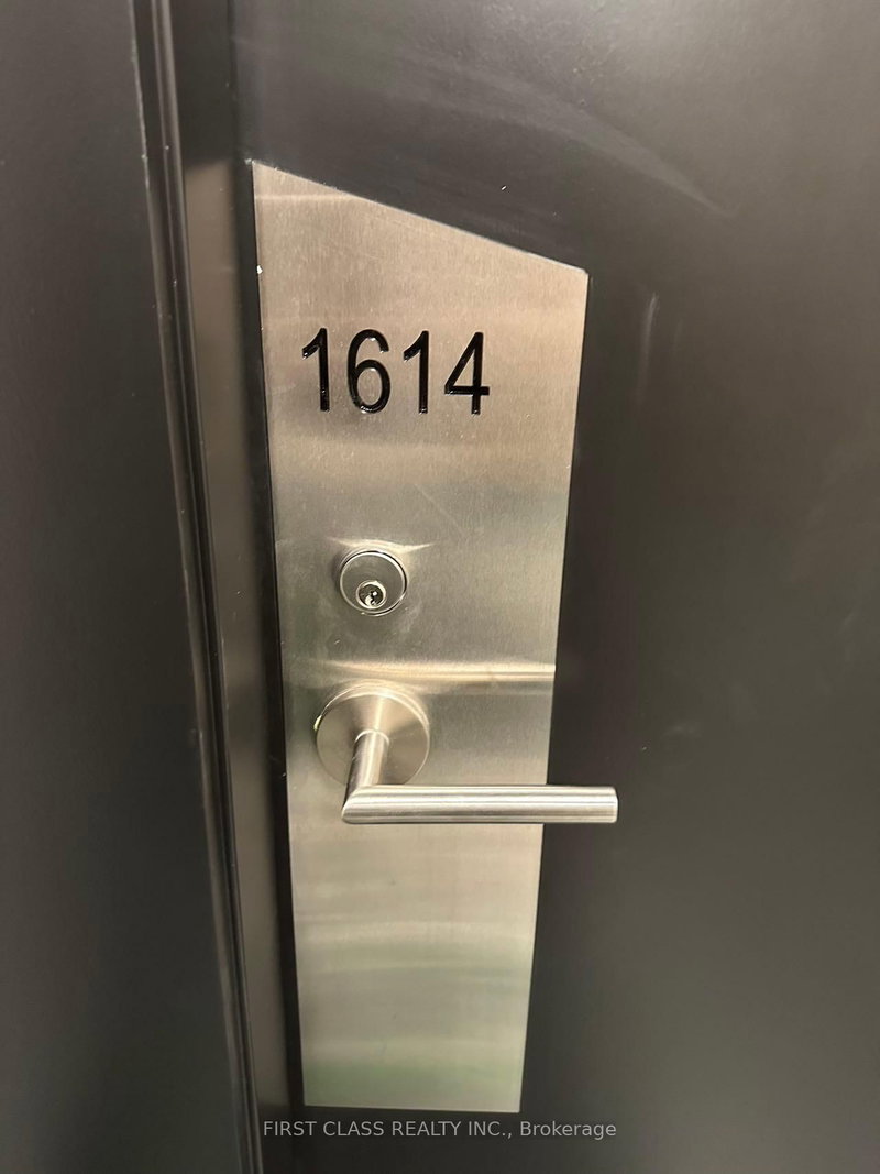 1614 - 50 Dunfield Ave, Toronto, M4S 3A4 | Image 2