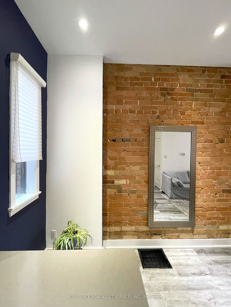 home for lease on 1-108 Seaton Street