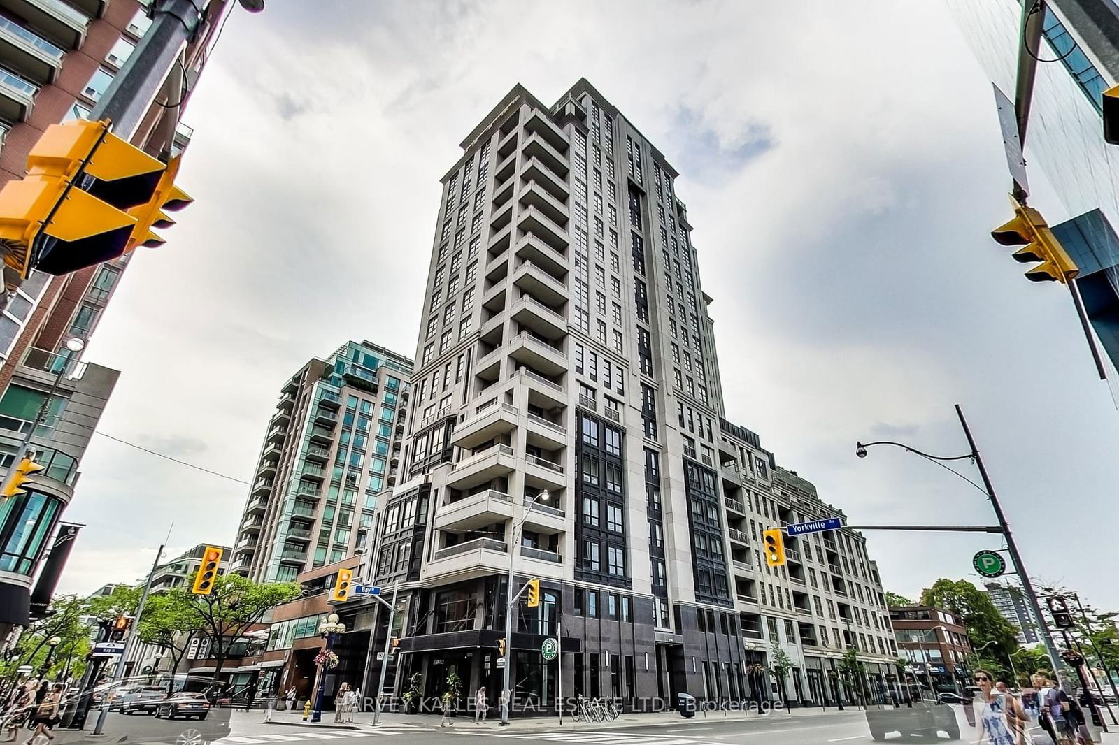 Condo sold at 1002-68 Yorkville Avenue, Toronto, Annex, M5R 3V7 - MLS: C11952477