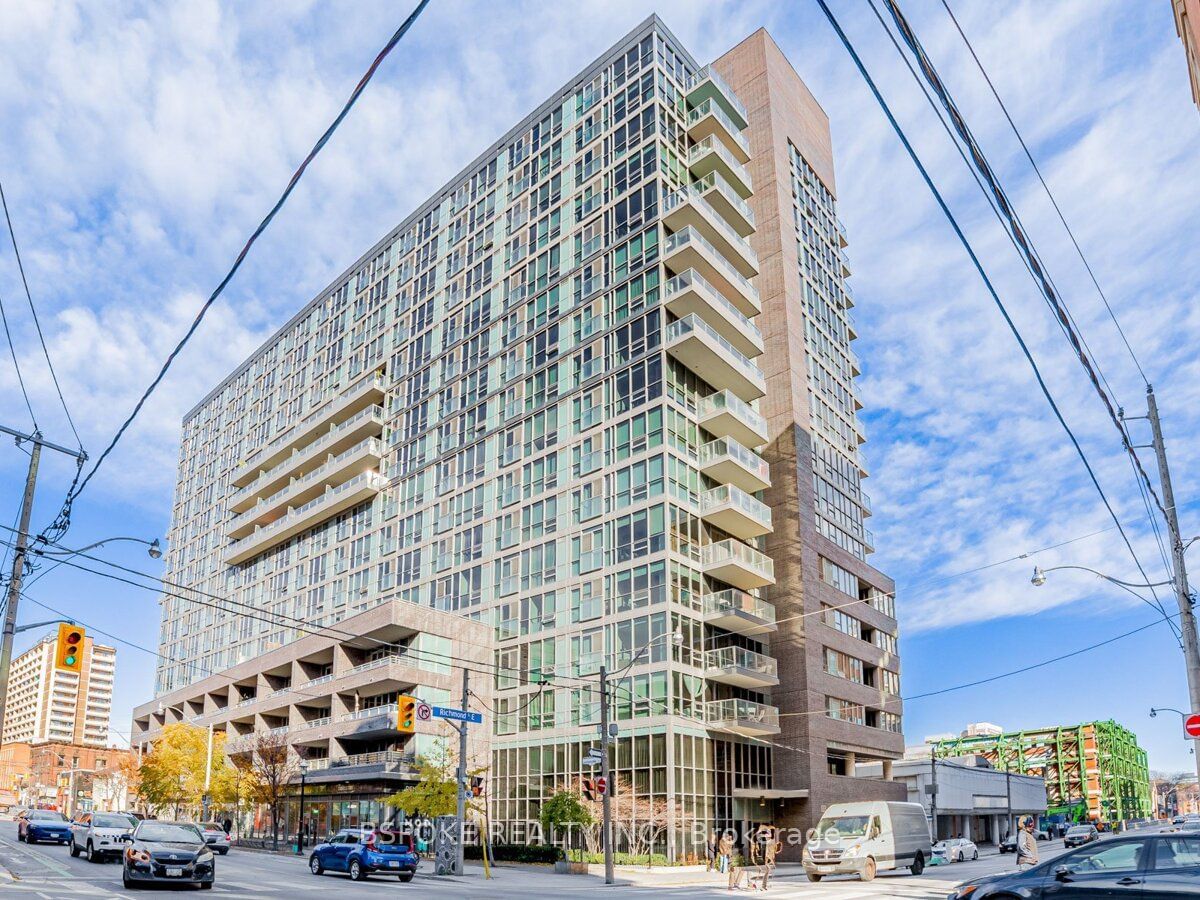 Condo leased at 202-320 Richmond Street, Toronto, Moss Park, M5A 1P9 - MLS: C11952637