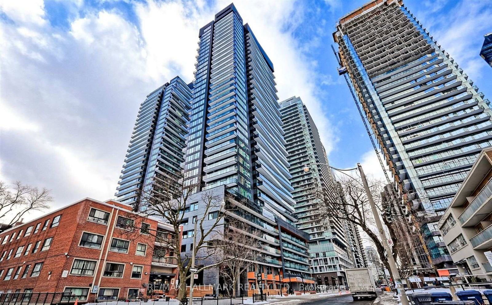 Condo for lease at 1810-127 Broadway Avenue, Toronto, Mount Pleasant West, M4P 1V4 - MLS: C11952667