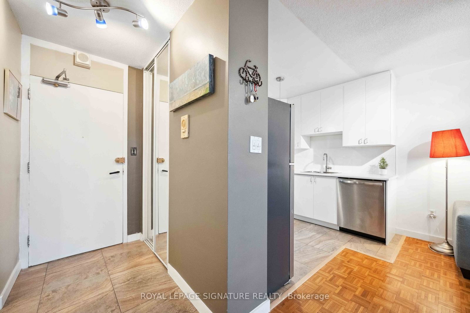 Condo sold at 2503-40 Homewood Avenue, Toronto, Cabbagetown-South St. James Town, M4Y 2K2 - MLS: C11952760