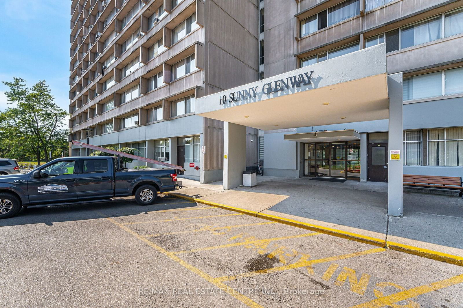 Condo for lease at 607-10 SUNNY Glwy, Toronto, Flemingdon Park, M3C 2Z3 - MLS: C11952921