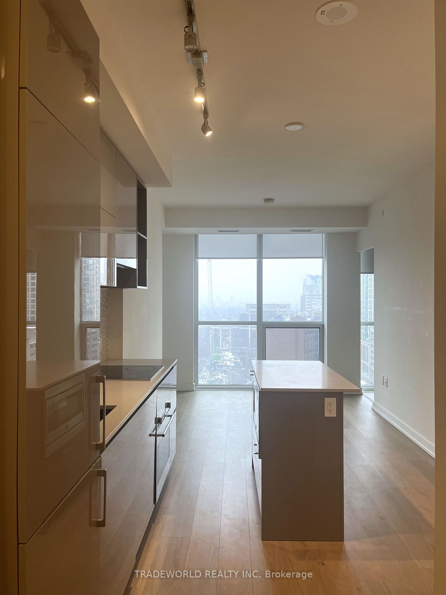 Condo leased at 1709-1 Yorkville Avenue, Toronto, Annex, M4W 0B1 - MLS: C11953218