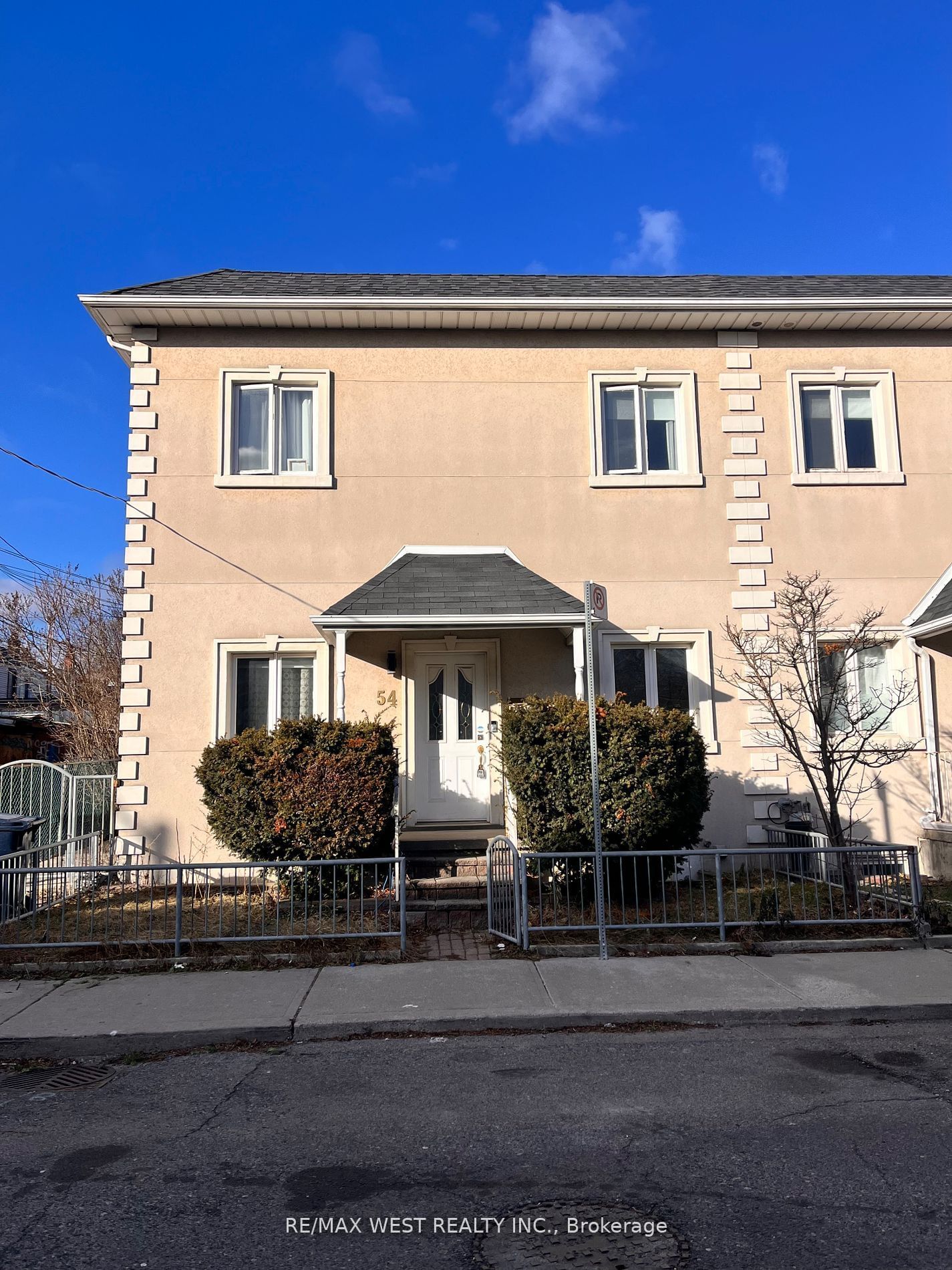 Semi-Detached House for lease at Bsmt-54 Wyndham Street, Toronto, Little Portugal, M6K 1R7 - MLS: C11953288