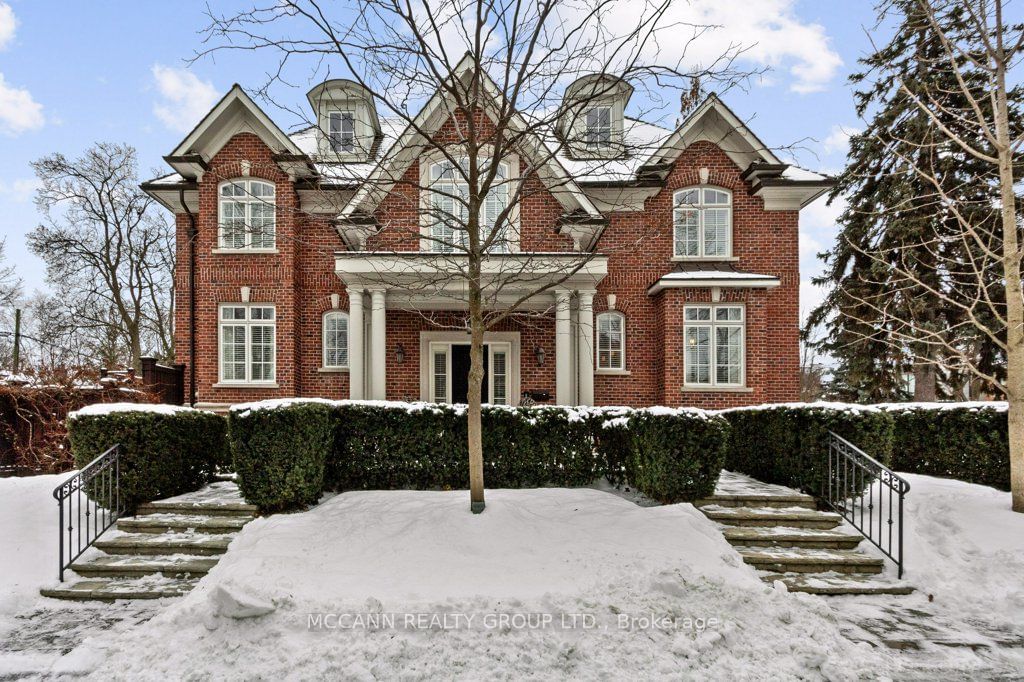 Detached House for sale at 21 De Vere Gdns, Toronto, Bedford Park-Nortown, M5M 3E4 - MLS: C11953305