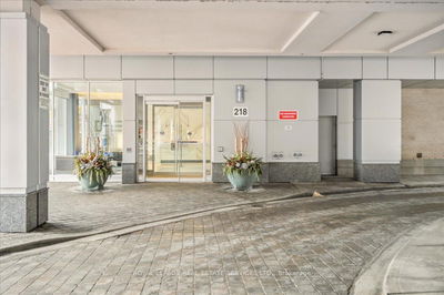 Unit 1007 — 218 Queens Quay, Toronto - Waterfront Communities C1 image-0-3