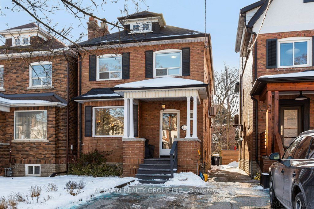 Detached House sold at 49 St Germain Avenue, Toronto, Lawrence Park North, M5M 1V9 - MLS: C11953332