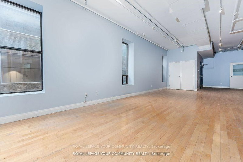 201 - 489 Queen St W, Toronto, M5V 2B2 | Image 2