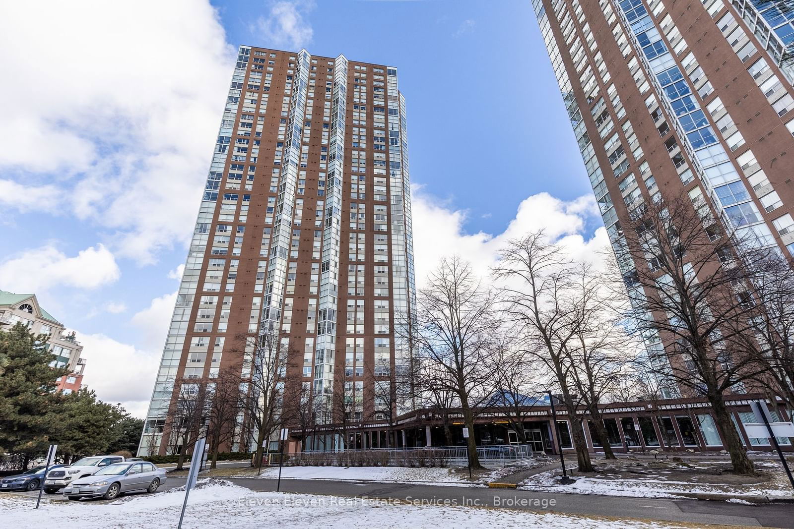 Condo for sale at 109-7 Concorde Place, Toronto, Banbury-Don Mills, M3C 3N4 - MLS: C11953865