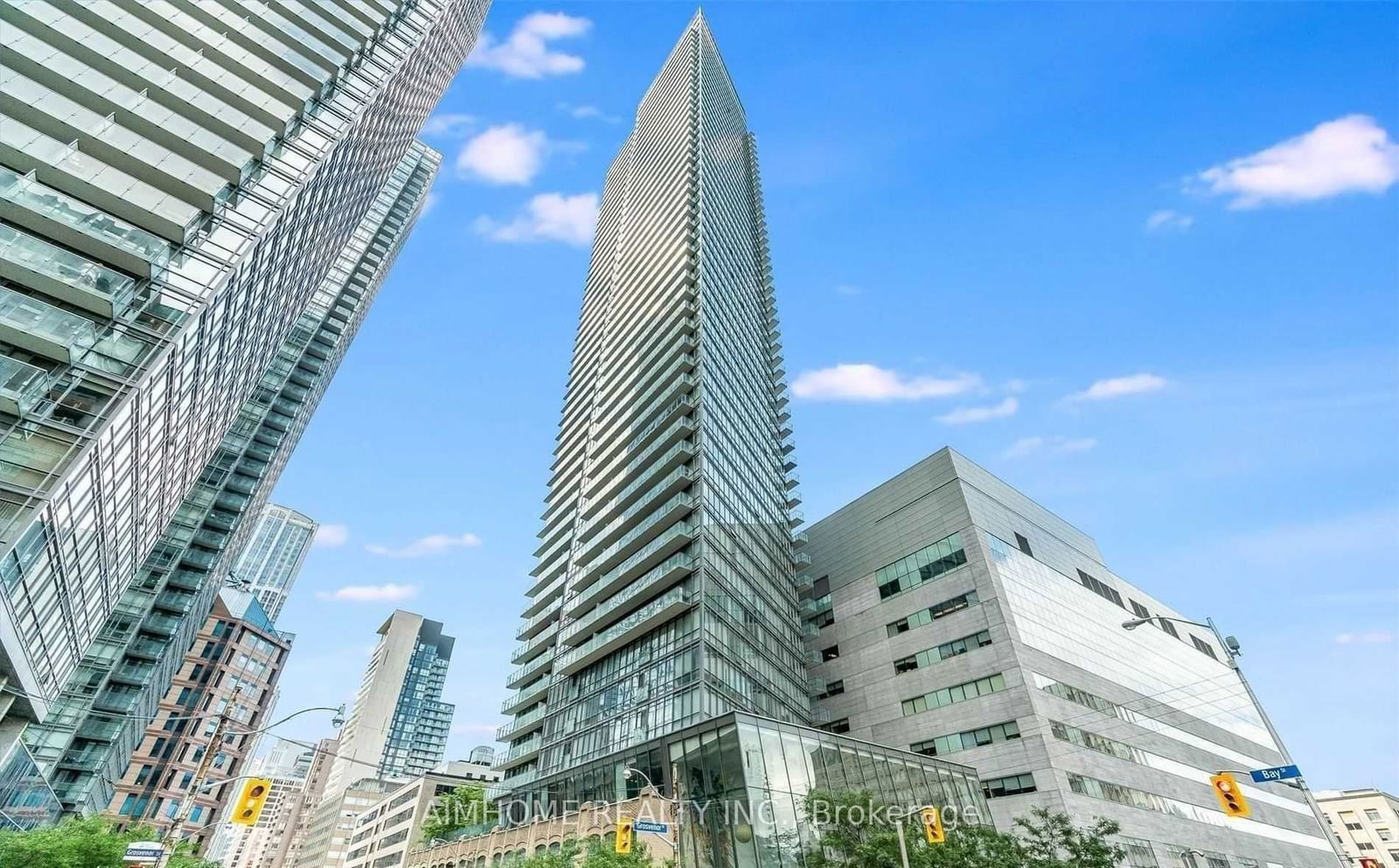 Condo for lease at 2405-832 Bay Street, Toronto, Bay Street Corridor, M5S 1Z6 - MLS: C11953956