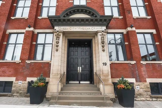 Condo for lease at 107-19 River Street, Toronto, Waterfront Communities C8, M5A 3P1 - MLS: C11954268