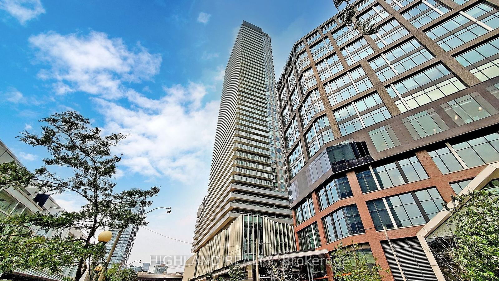 Condo for sale at 811-15 Lower Jarvis Street, Toronto, Waterfront Communities C8, M5E 0C4 - MLS: C11954436