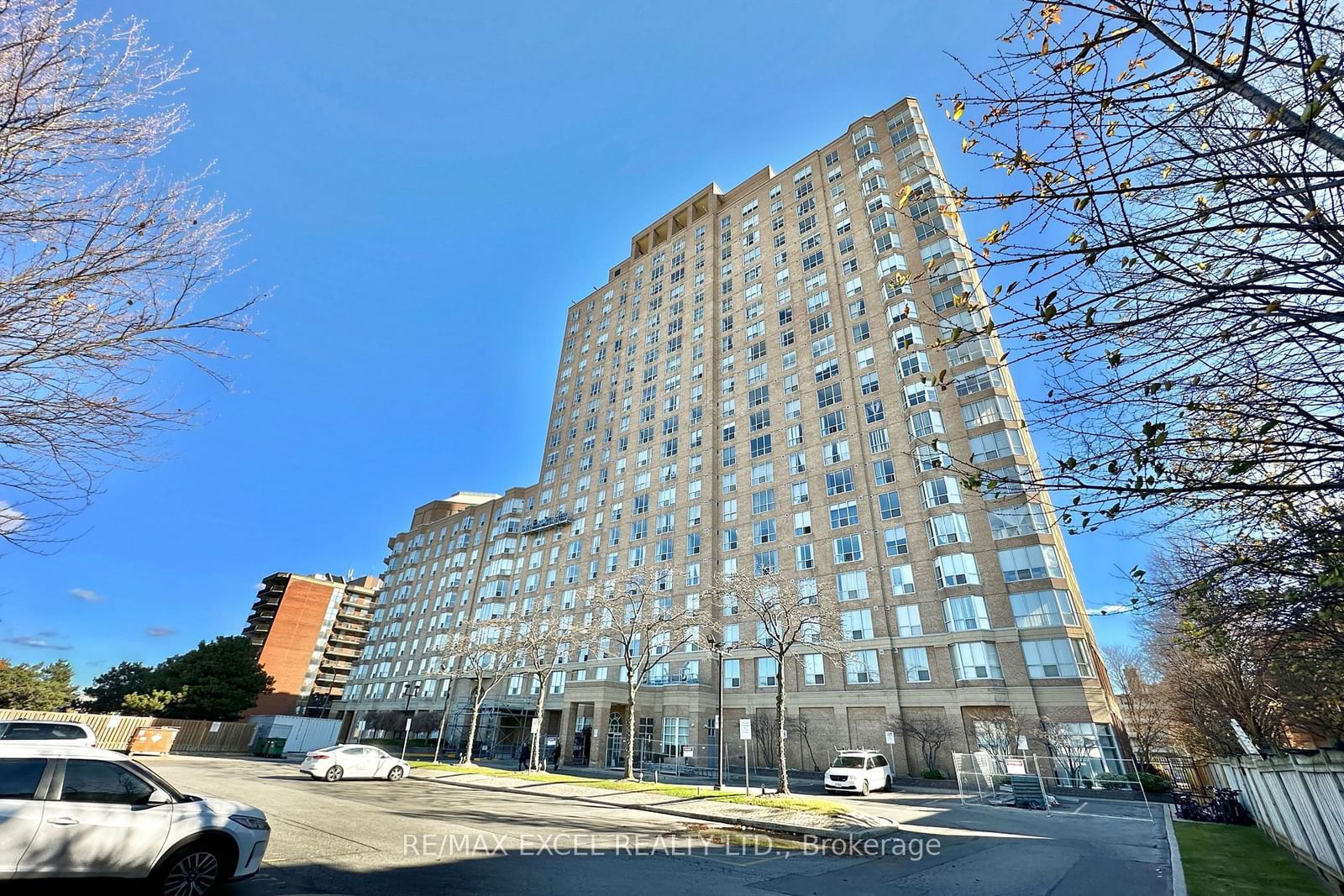 Condo for sale at 708-21 Overlea Boulevard, Toronto, Thorncliffe Park, M4H 1P2 - MLS: C11954504