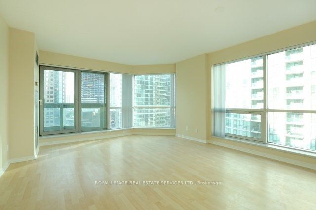 Condo leased at 1203-10 Yonge Street, Toronto, Waterfront Communities C1, M5E 1R4 - MLS: C11954709